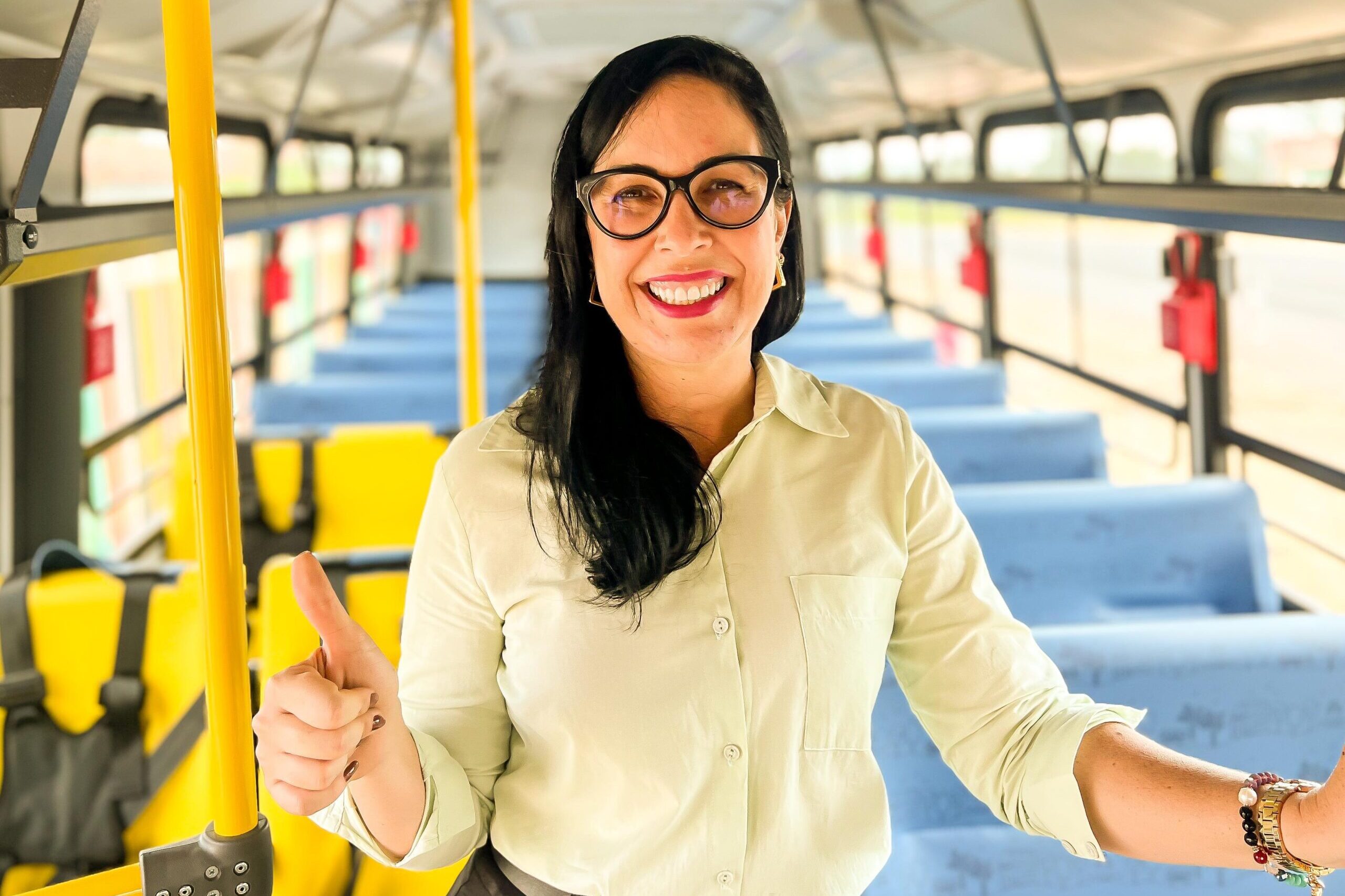 Ludmilla Fiscina Sorrindo